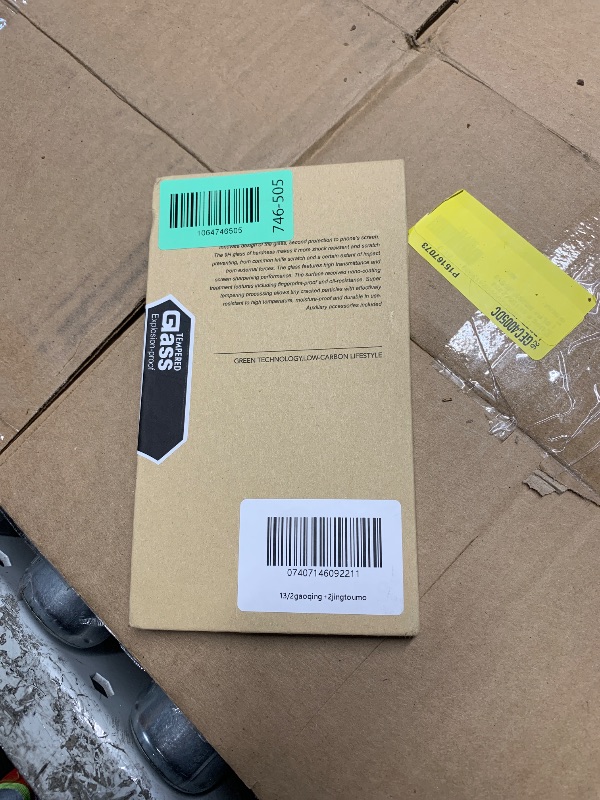 Photo 1 of ***FACTORY SEALED*** Rome Tech 3-Pack Tempered Glass Screen Protector for iPhone 13 6.1" (2021) - Protective 9H Screen Saver Compatible With Phone Cases - for Apple iPhone 13 Tempered Glass - Clear