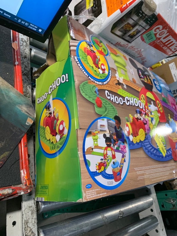 Photo 1 of [New/2025/Disney Junior] MICKEY MOUSE CLUBHOUSE {Choo Choo} Train Track Set …
