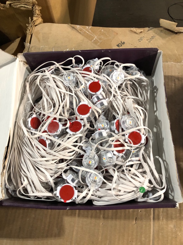 Photo 1 of ****Missing power cable and remote ****
FBZ 300FT Permanent Outdoor RGB Lights - IP67 Waterproof with Smart App Control Remote,DIY Scene Modes, Music Synchronization,Eaves Lights for Garden Decor,Deck,Christmas