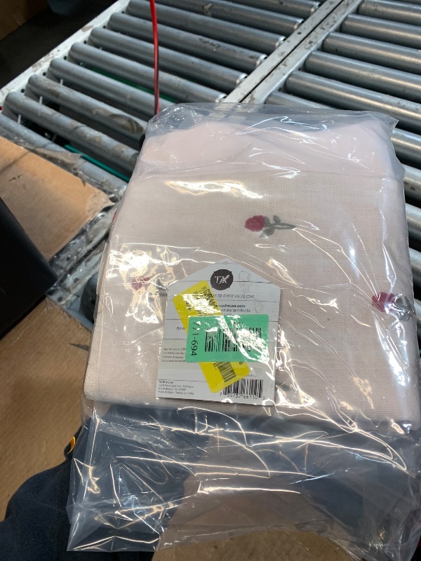 Photo 1 of ***STOCK PHOTO FOR REFERENCE ONLY***
embroidered roses 18” pillow case