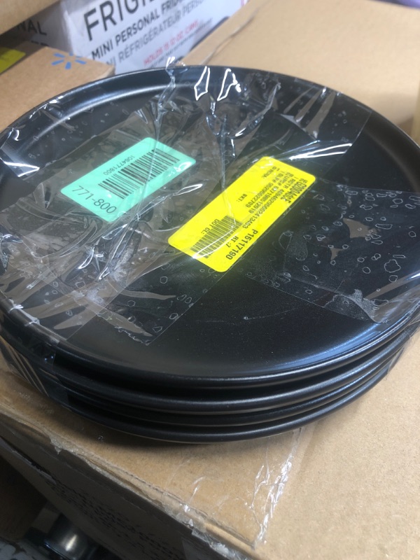 Photo 1 of (4 pack) Mainstays Alessandra Matte Black Stoneware Dinner Plate

