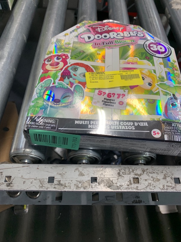Photo 1 of ***Factory Sealed*** Disney Doorables in Full Bloom Multi Peek Series 15 - Mystery Floral Themed Mini Figures, Assemble and Display, Collectible Disney Surprise Toy, for Collectors, Fans, Tweens & Kids 5 up