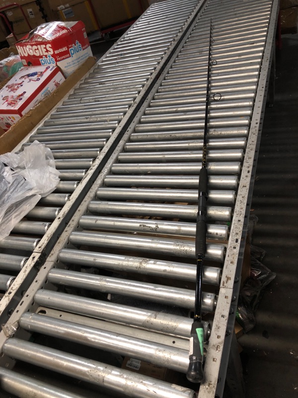 Photo 1 of ***Broken Tip****
PENN Battle Spinning Reel and Fishing Rod Combo Kit with Spare Spool and Reel Cover, Black, 6000 - 9' - Medium Heavy - 2pc