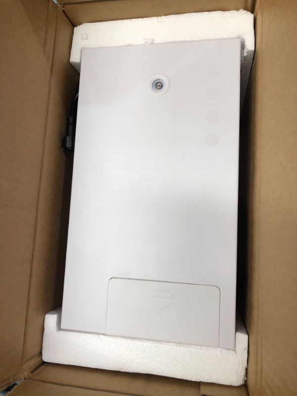 Photo 1 of ***MAY BE MISSING PARTS**

Vehipa Fish Tank Aquarium, 2.2 Gallon Smart Fish Aquarium Kits with Auto Feeder, Silent Water Pump, Temperature Display, Smart Humidifier & 7-Color Lighting, for Office & Home - White