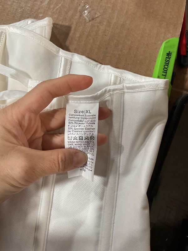 Photo 1 of ***(STOCK PHOTO FOR REFERENCE ONLY/ ITEM WILL DIFFER)***ChiaoLezhee Heart Corset Top For Women, Sexy Concert Outfits Going Out, Strapless Crop Top, Overbust Bustier,White,2X-Large Plus Size