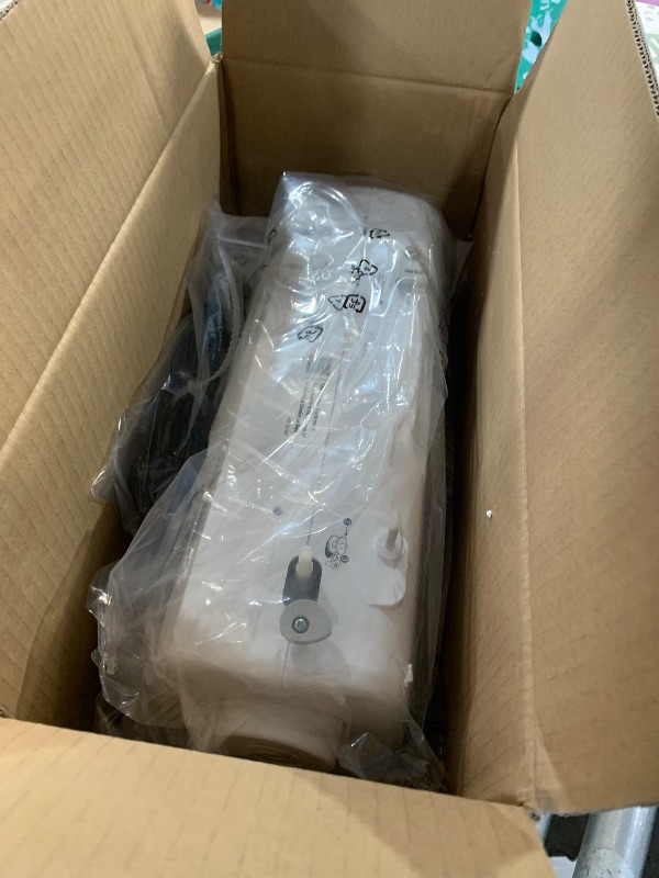 Photo 1 of ***FOR PARTS ONLY***
Brother CS5055 Computerized Sewing Machine, 60 Built-in Stitches, LCD Display, 7 Included Feet, White