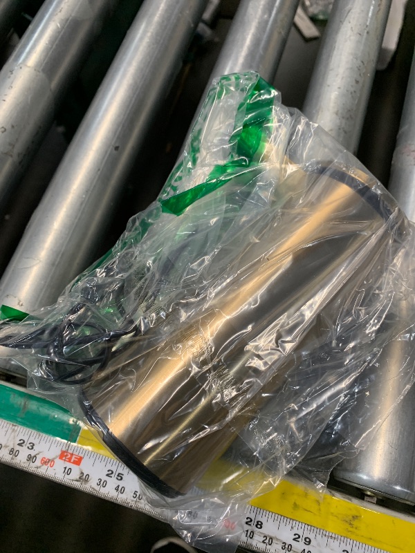 Photo 1 of *****Parts only******simplehuman 9 oz. Touch-Free Automatic Rechargeable Sensor Pump, Brass Stainless Steel, New