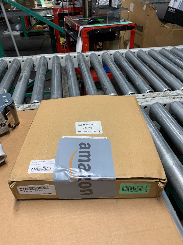 Photo 1 of ***DAMAGED - SEE NOTES/PICTURES***Microwave Splatter Cover Vented Glass Guard Lid with Collapsible Silicone for Food as Pot Cover 11.8 inch Large Plate for 6 7 8 9 10 11 inch Plate Bowl