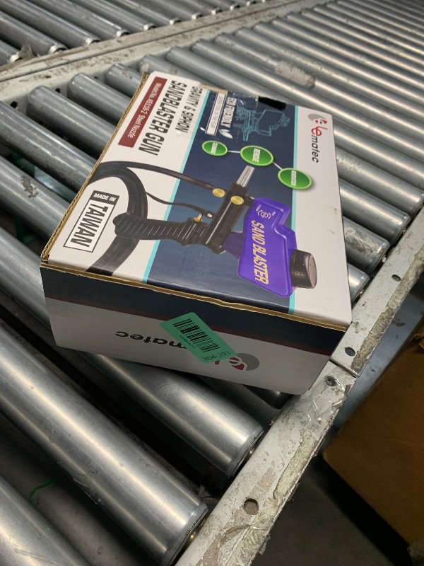 Photo 1 of **PARTS ONLY NON FUNCTIONAL**
LE LEMATEC Portable Sand Blaster Gun Kit for Rust Removal & Glass Etching - Requires 150PSI Air Compressor 4+ CFM for Detail Work & Small Projects - Siphon Ceramic Function