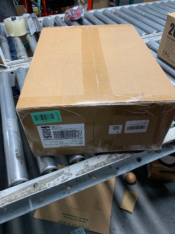 Photo 1 of ***FACTORY SEALED***
HUANUO Triple Monitor Mount for 17 to 32 inch Screens, Adjustment Gaming Triple Monitor Stand with Swivel, Tilt, Rotation, Clamp & Grommet Kit