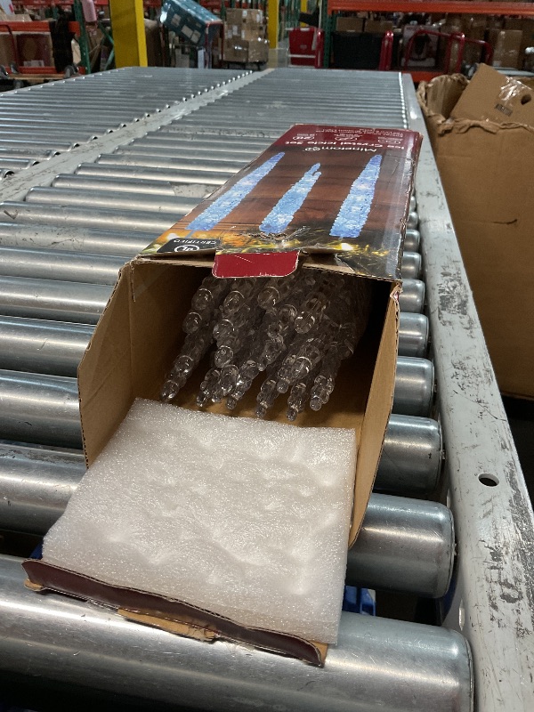 Photo 1 of ***STOCK PHOTO FOR REFERENCE ONLY***
Fussion 400ft Permanent Outdoor Lights for House, 2025 Smart RGB LED Outside Lights with Remote Control, IP67 Waterproof Eternity Eaves Lighting for Christmas, Halloween, Holiday, Party, Daily