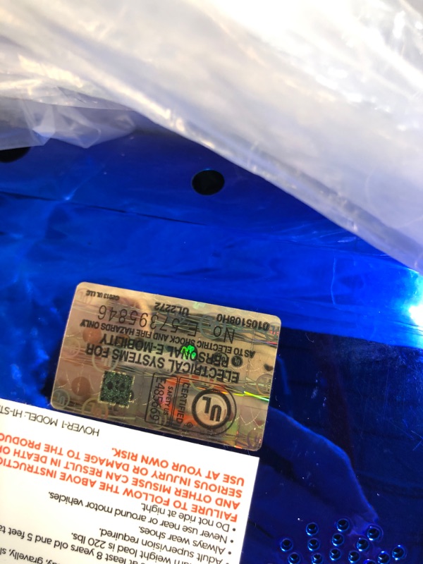 Photo 1 of **PARTS ONLY CRACKED AND LOSSE PARTS INSIDE**
Hover-1 All-Star Self Balancing Scooter 7MPH Top Speed, 7MI Range, Dual 200W Motor, 5HR Recharge, 220lbs Max Weight, LED Wheels & Headlights