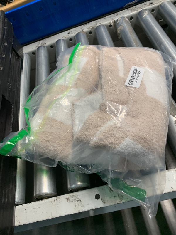 Photo 1 of Ultra Soft Cozy Buffalo Checkerboard Grid Fluffy Microfiber Knitted Baby Blanket Lightweight Fleece for Sofa Bed 30x40 Inches (Cream, Baby Pet 30"X40")?-?-¡­