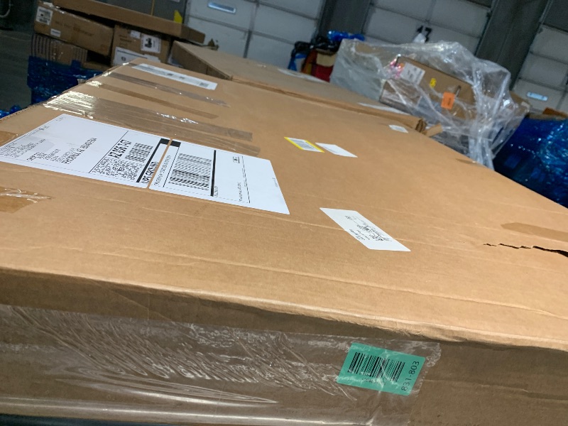 Photo 1 of '"***STOCK PHOTO FOR REFERENCE ONLY*** Glimmering Martini Drinks and Spirits Wall Art by Art Remedy    48"x35"
