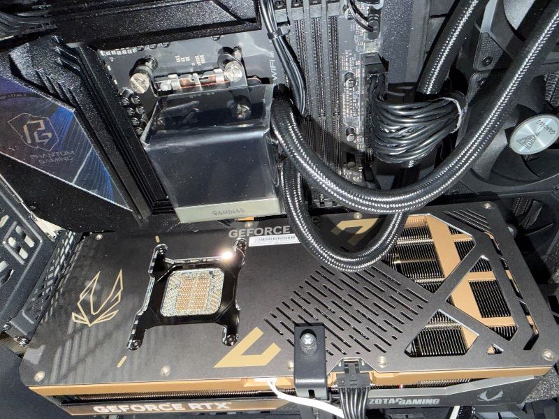 Photo 1 of ***PARTS ONLY***ZOTAC MEK Computer Gaming PC Enhanced with NVIDIA GeForce RTX 5090, AMD Ryzen 7 9700X 5.5GHz, 32GB DDR5 RGB, 2TB NVME M.2 SSD, 1300W 80+ Gold Power Supply