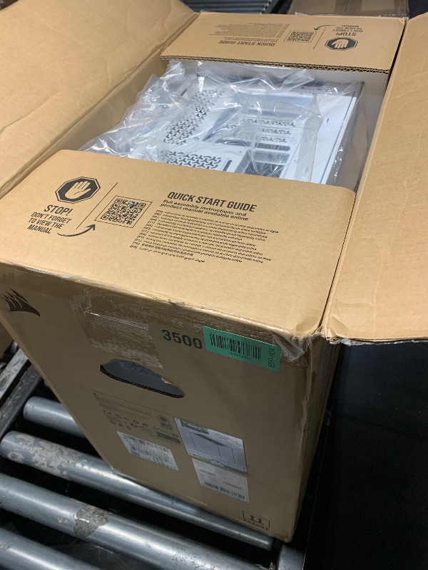 Photo 1 of ***CASE ONLY***CORSAIR 3500X ARGB Mid-Tower ATX PC Case – Panoramic Tempered Glass – Reverse Connection Motherboard Compatible – 3X CORSAIR RS120 ARGB Fans Included – White