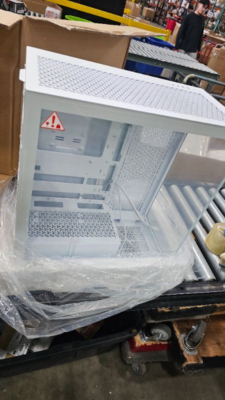 Photo 1 of ***CASE ONLY***CORSAIR 3500X ARGB Mid-Tower ATX PC Case – Panoramic Tempered Glass – Reverse Connection Motherboard Compatible – 3X CORSAIR RS120 ARGB Fans Included – White