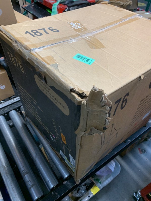 Photo 1 of ***2 CHAIRS TOTAL

wOod-it Dining Chairs Set of 2, Pre Assembled Velvet Chair Set Upholstered with Metal Legs Mid Century Modern for Dining Room, Kitchen, 17.7" W x 20.5" D x 32.7" H