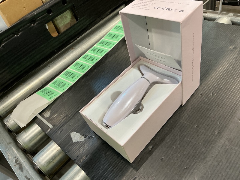 Photo 1 of *PARTS*Dopsikn 7 Color Galvanic Machines - Red Light Therapy for Face and Neck, Face Massager Tool for Wrinkles, Double Chin, Vibrating Facial Massager with Thermals, White