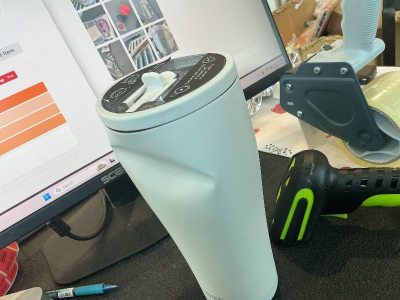 Photo 1 of **MAJOR DAMAGED/check clerk comments**
Ice Shaker 32 oz Tumbler with Handle and Straw | 32oz Sandy Beach | Cold for 30+ Hours | 2-in-1 Tumbler Shaker Bottle | Odor-Free 32 ounce Bottle for Water, Protein Shakes, Smoothies, Cocktails