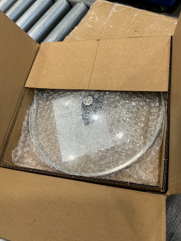 Photo 1 of 10" Frying Pan Lid in Tempered Glass, by Ozeri
