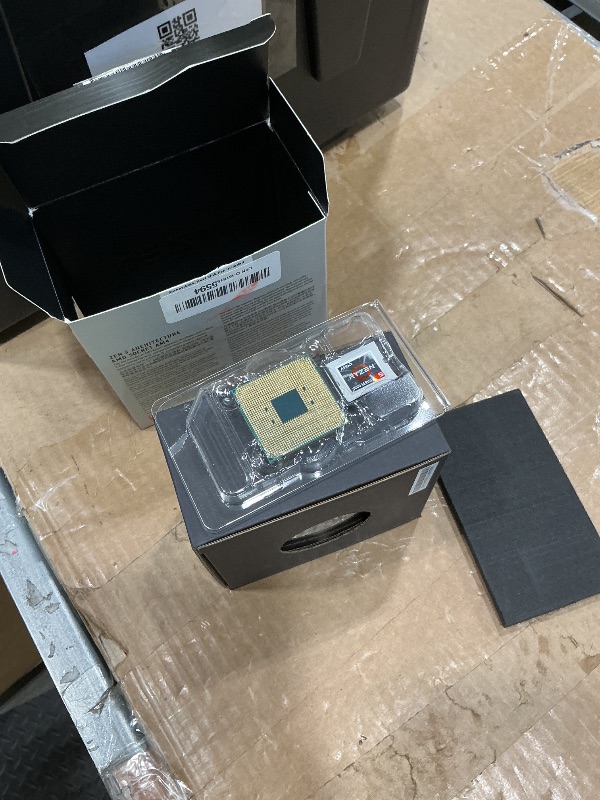 Photo 1 of *UNTESTED*
AMD Ryzen 5 5500 6-Core, 12-Thread Unlocked Desktop Processor with Wraith Stealth Cooler