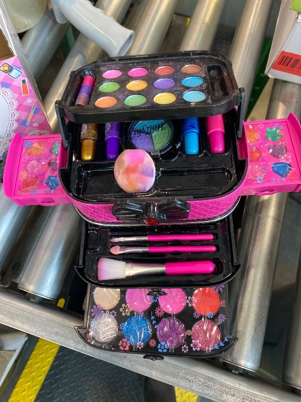 Photo 1 of ***MISSING PIECES*** Hollyhi 58 Pcs Kids Makeup Kit for Girl, Princess Toys Real Washable Cosmetic Set with Mirror, Kids Makeup Sets for Girls, Play Make Up Birthday Gifts for 3 4 5 6 7 8 9 10 11 12 Years Old Kid (Rose)