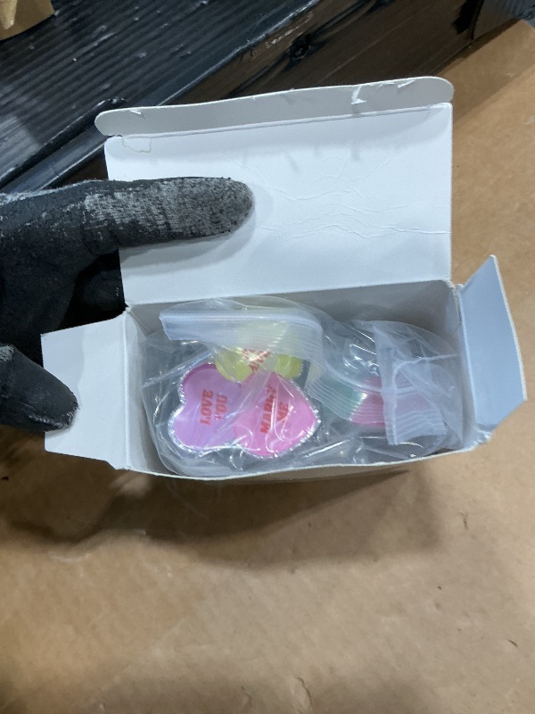 Photo 1 of *MISSING PARTS UNKNOWN*
Landical 12 Pack Valentine Day Acrylic Retractable Badge Holder Conversation Love Heart Acrylic ID Badge Reel with Clip Hug Me Love Valentine Gift for Coworker Doctor