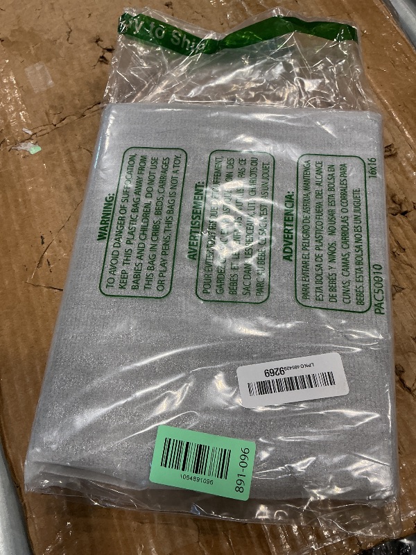 Photo 1 of ***MAJOR DAMAGE*** YUNDINGJI 5x7 Mat 4x6 Beveled Antique Mirror Arc Edge Photo Frame-Organic Glass Black Velvet Back Panel for Family,Wedding,Festival,Art,Wall,Tabletop,Decoration and Display.