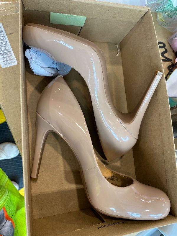 Photo 1 of **MAJOR DAMAGE**
Jessica Simpson Womens Calie Pump, chai Latte, 8,8 M US