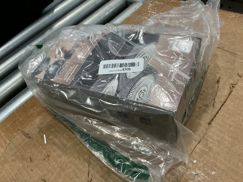 Photo 1 of *MINOR DAMAGE - USED*
Philips Norelco Head Shaver Pro 7000 Series - Skull Shaver for Men and Women, 360° Flexing Head & ComfortCut Blades for Clean Shave, Gentle on Skin, Model HS7980/40