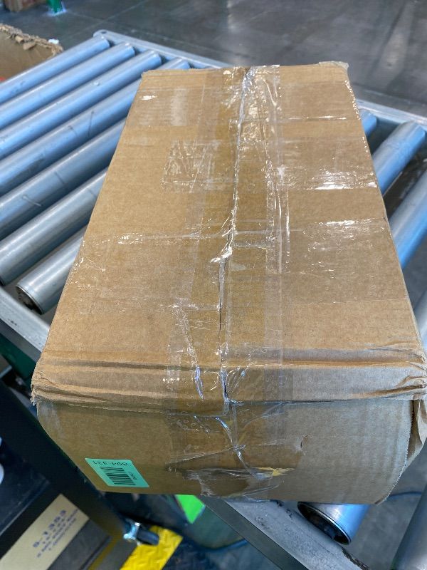 Photo 1 of *MINOR DAMAGE - USED*
Hewory Gold Hurricane Candle Holders: Brass Candlestick Holders Set of 6 Tall Taper Candle Holders for Candlesticks Candle Sticks Holder Decor for Table Centerpiece Wedding Party Christmas Decorations