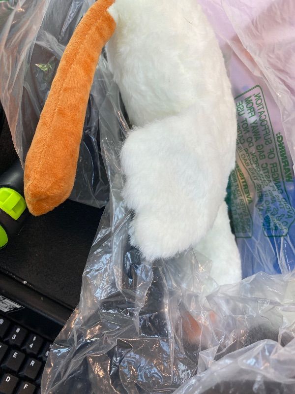 Photo 1 of ***SIMILAR ITEM*** Werdast 19.5 Inches Goose Stuffed Animal Stuffed Goose Plush White Swan Throw Pillow Toy (White, 19.5")