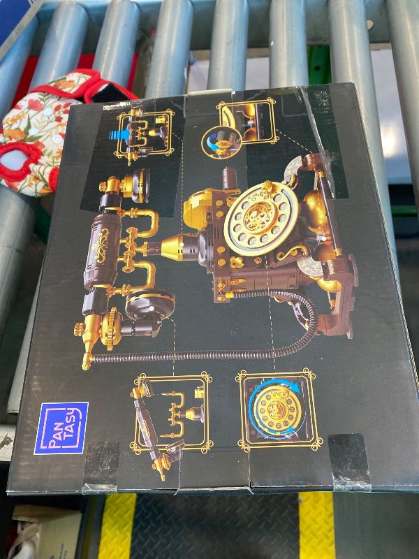 Photo 1 of *UNTESTED*
PANTASY Retro Phone Building Blocks Set for Adults, Vintage DIY Telephone Model Kit with Realistic Design, Creative Home Decor Gift, Ideal Gifts for Collectors & Hobbyists