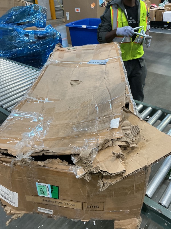 Photo 1 of 12FT Trampoline Outdoor with Enclosure & Ladder, Recreational Trampolines, Heavy-Duty Trampolines for Kids and Adults, Spring Pad Cover, ASTM Approved, Green