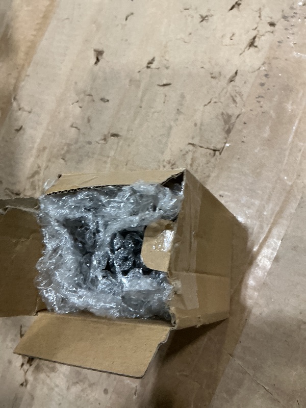 Photo 1 of 1 Pcs Vintage Black Metal Mini Decorative Candle Lanterns Tealight Candle Holder Farmhouse Candleholders Decor Led Tea Light Candleholder Decoration