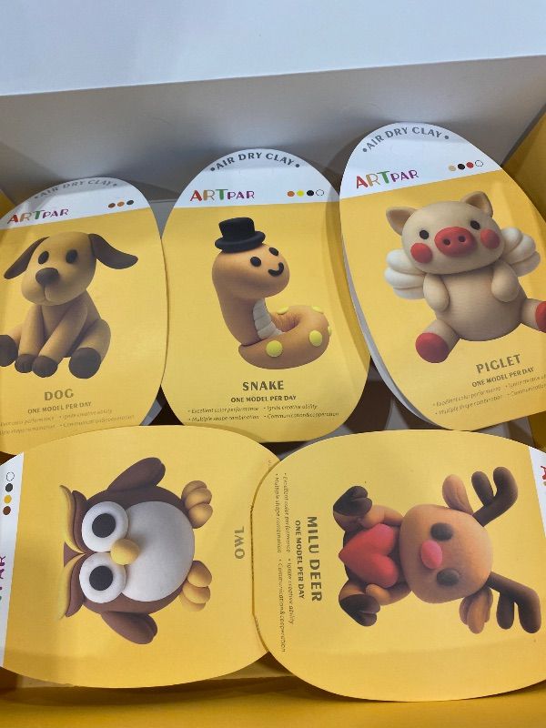 Photo 1 of *****ONLY FIVE***

ARTPAR Air Dry Clay Kits for Kids-Modeling Magic Clay, Animals DIY Molding Clay Art Crafts Set,Ultra Light & Soft, Safe & Non-Stick with Sculpting Tools & Tutorials, Unique Gifts for Boys & Girls