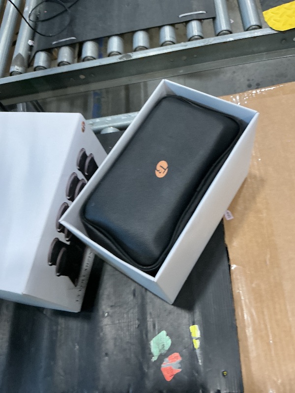 Photo 1 of *UNTESTED*
T3 - Volumizing Hot Rollers LUXE | Premium Hair Curler Set for Long Lasting Volume, Body & Shine | Set of 8-4 XL (1.75") & 4 Large (1.5”)