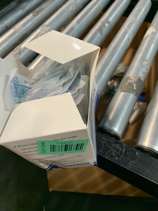 Photo 1 of ***ITEM MAY HAVE MISSING PARTS***

Blood Collection Needles, 21G Butterfly N. 3/4" x 7" Sterile Individually Wrapped-50PCS