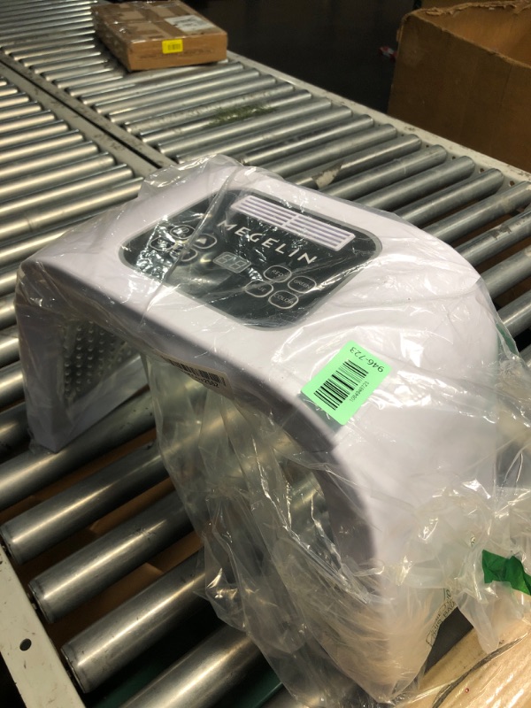 Photo 2 of Megelin 8 in 1 Colors LED Light Therapy Machine