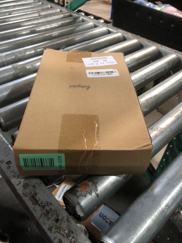 Photo 1 of ***MISSING PARTS***
Honeydak 3 Pcs Mini Plastic Suitcase False Eyelashes Tray Luggage Trolley Candy Box Clear Suitcase Packaging Case Party Favor Box for Party Wedding Family Vacation Jewelry Cosmetic Hairpins Storage