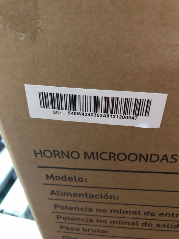 Photo 1 of ***FACTORY SEALED*** BLACK+DECKER Digital Microwave Oven with Turntable Push-Button Door, Child Safety Lock, Stainless Steel, 0.9 Cu Ft