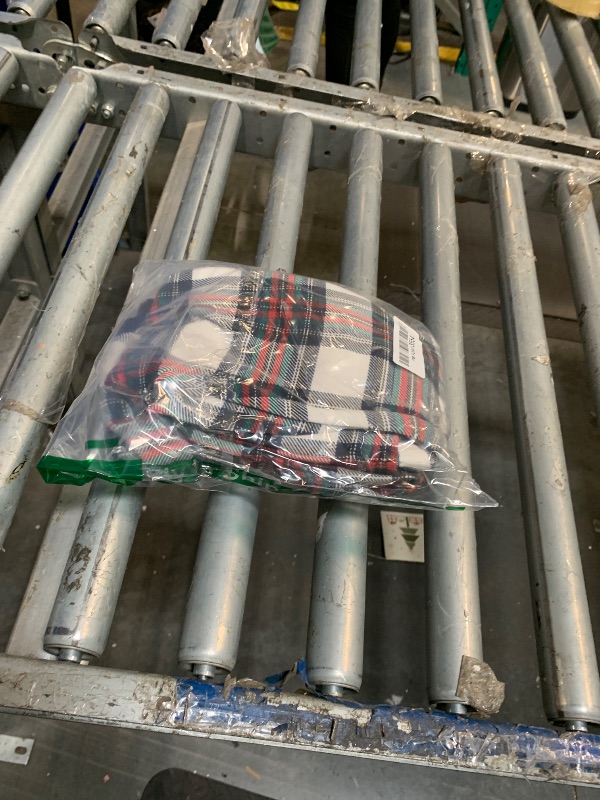 Photo 1 of **INCOMPLETE, ONLY INCLUDES CHILDRENS PAJAMAS** HonestBaby Family Matching Holiday Pajamas Organic Cotton for Kids, Toddlers, Baby Boys, Girls, Unisex Pets, Red Tartan, Kids Small 10