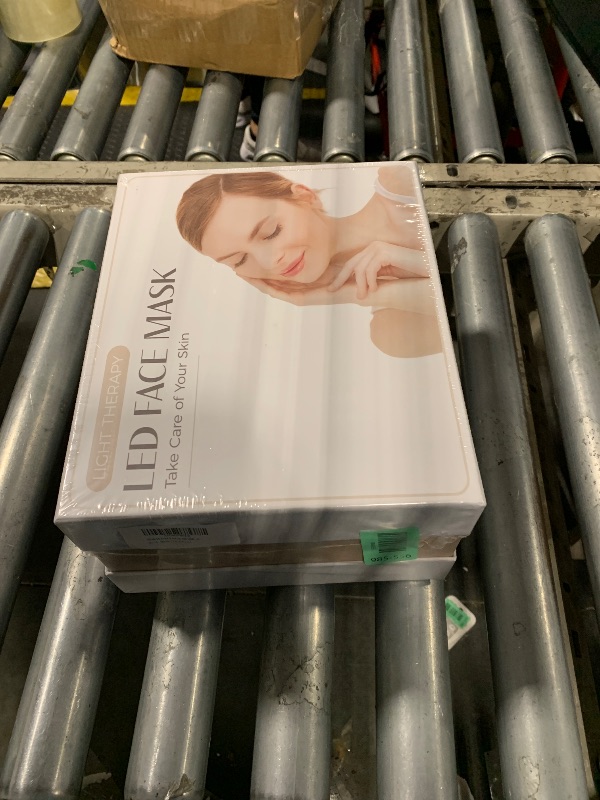 Photo 1 of ****factory sealed****  SDKWDH Red Light Mask for Face, 7 Modes Face Mask Light, 850nm Infrared & Red Light Masks, Light Skin Care At Home