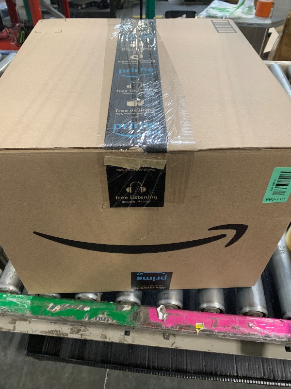 Photo 1 of ***AS IF/ FINAL SALE***

BUNDLE BOX OF MIXED ITEMS