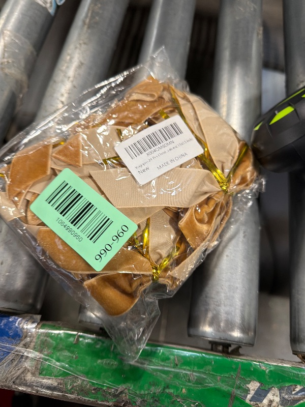 Photo 1 of **SIMILAR ITEM**** 24Pcs Velvet Bows for Christmas Tree, Small Brown Bows Christmas Decorations with Twist Tie, Bulk Vintage Velvet Ornaments for Wreath Garland Gift Wrapping Wedding Champagne Parties, 3.5*3.5 in