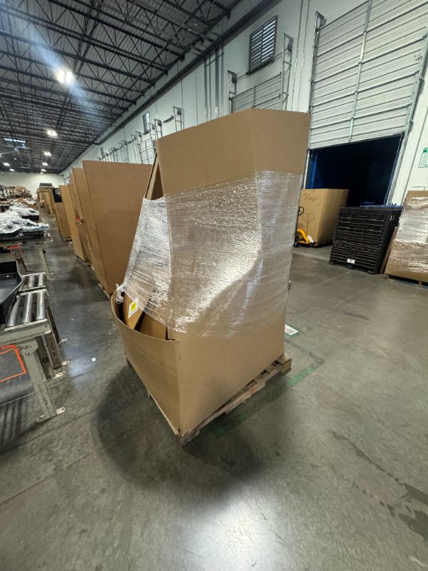 Photo 1 of **FINAL SALE** NO RETURNS 
MIXED ITEMS 