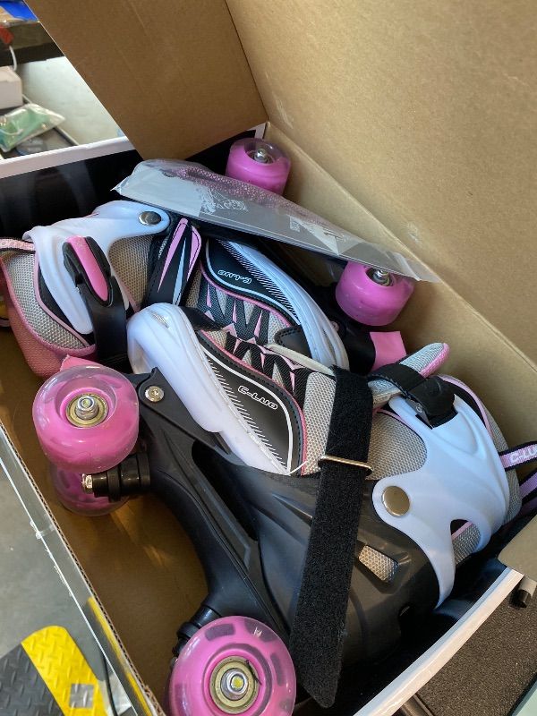 Photo 1 of *MINOR DAMAGE - USED*
Sowume Adjustable Roller Skates for Girls and Women, All 8 Wheels of Girl's Skates Shine, Safe and Fun Illuminating for Kids