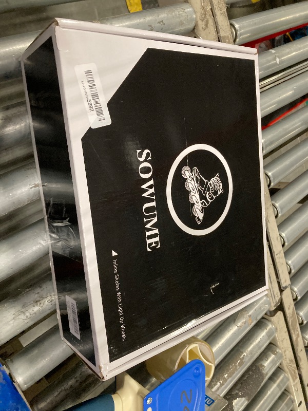 Photo 1 of *MINOR DAMAGE - USED*
Sowume Adjustable Roller Skates for Girls and Women, All 8 Wheels of Girl's Skates Shine, Safe and Fun Illuminating for Kids