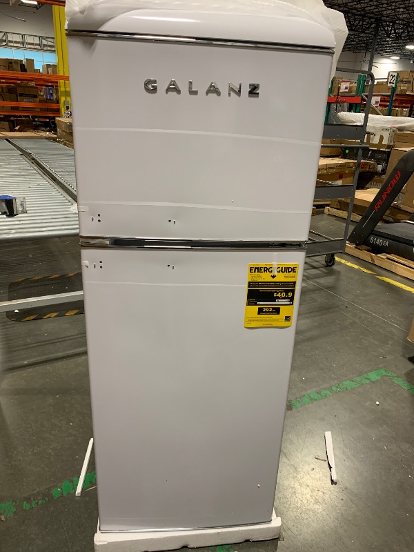 Photo 1 of ***FACTORY SEALED*** Galanz GLR46TRDER Retro Compact Refrigerator with Freezer Mini Fridge with Dual Door, Adjustable Mechanical Thermostat, 4.6 Cu Ft, Gray